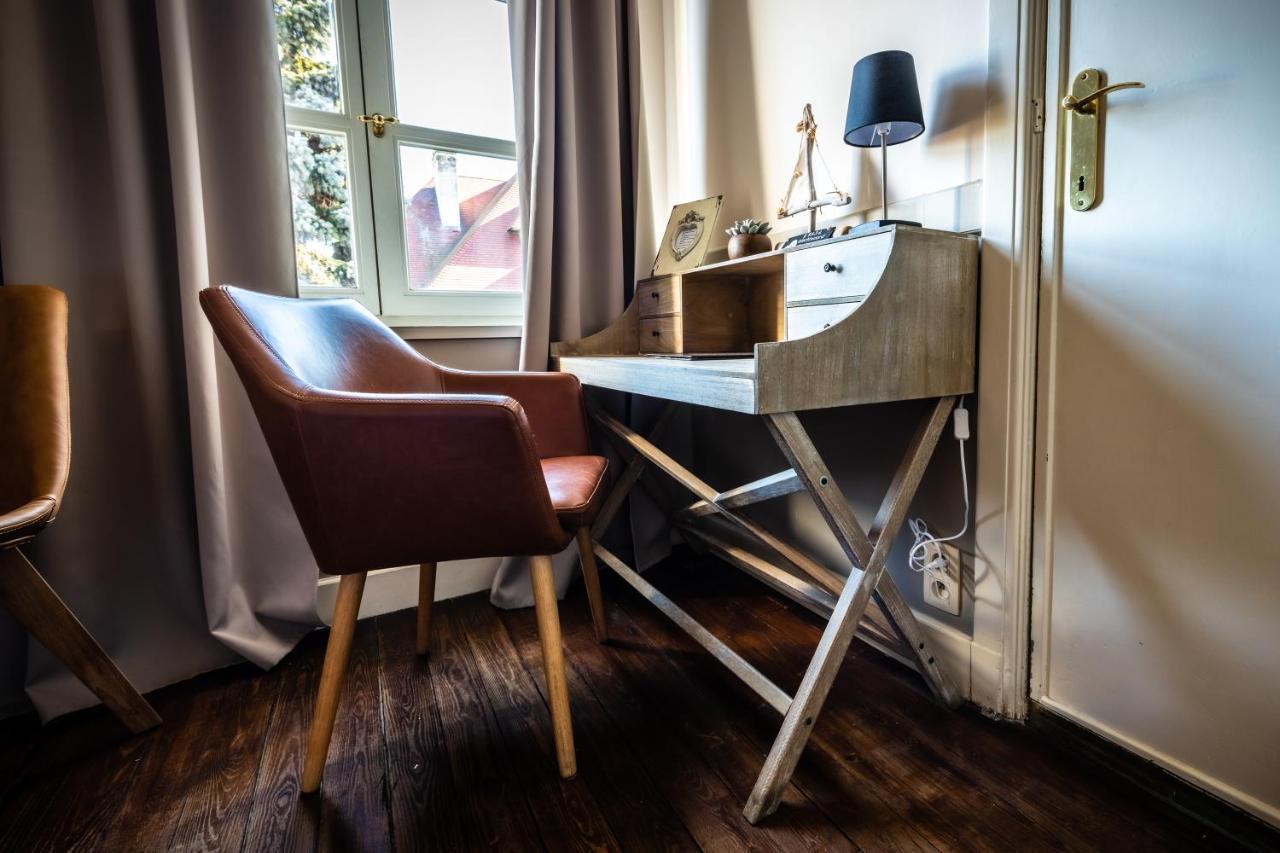 Maison Rabelais 3* De Haan